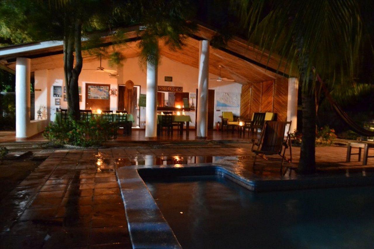 Hotel Los Cobanos Village Lodge Экстерьер фото
