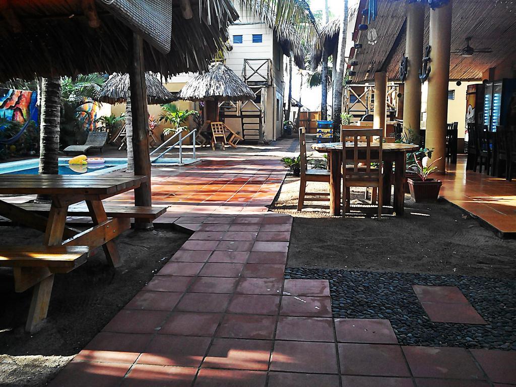 Hotel Los Cobanos Village Lodge Экстерьер фото